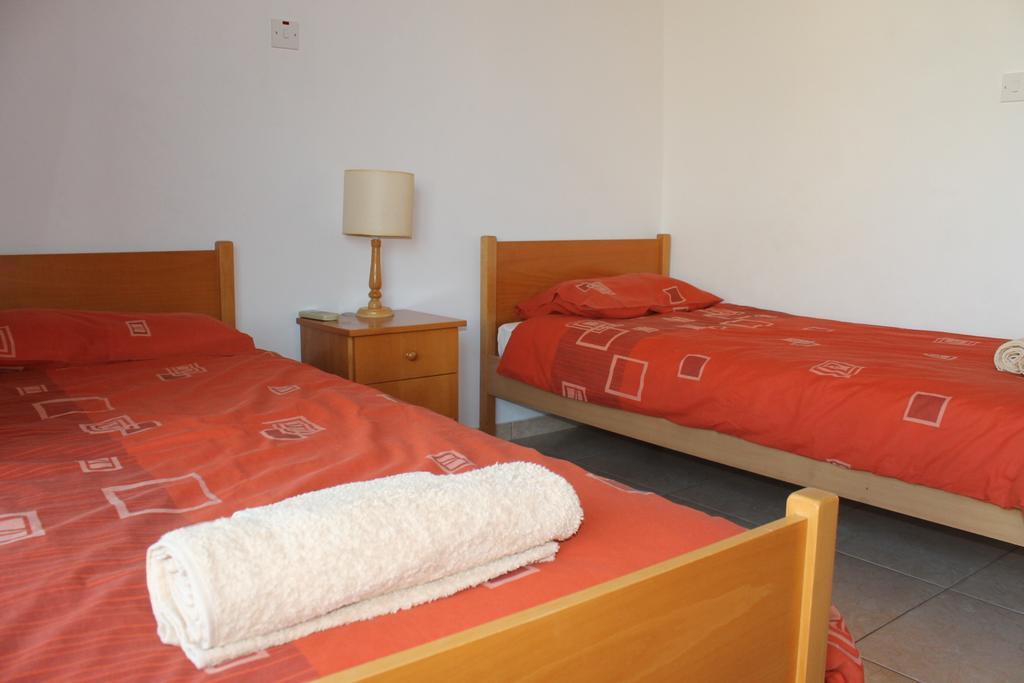 Diana Townhouse 2 Lejlighed Paphos Værelse billede