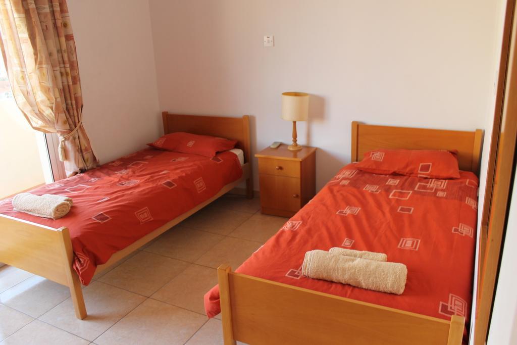 Diana Townhouse 2 Lejlighed Paphos Værelse billede